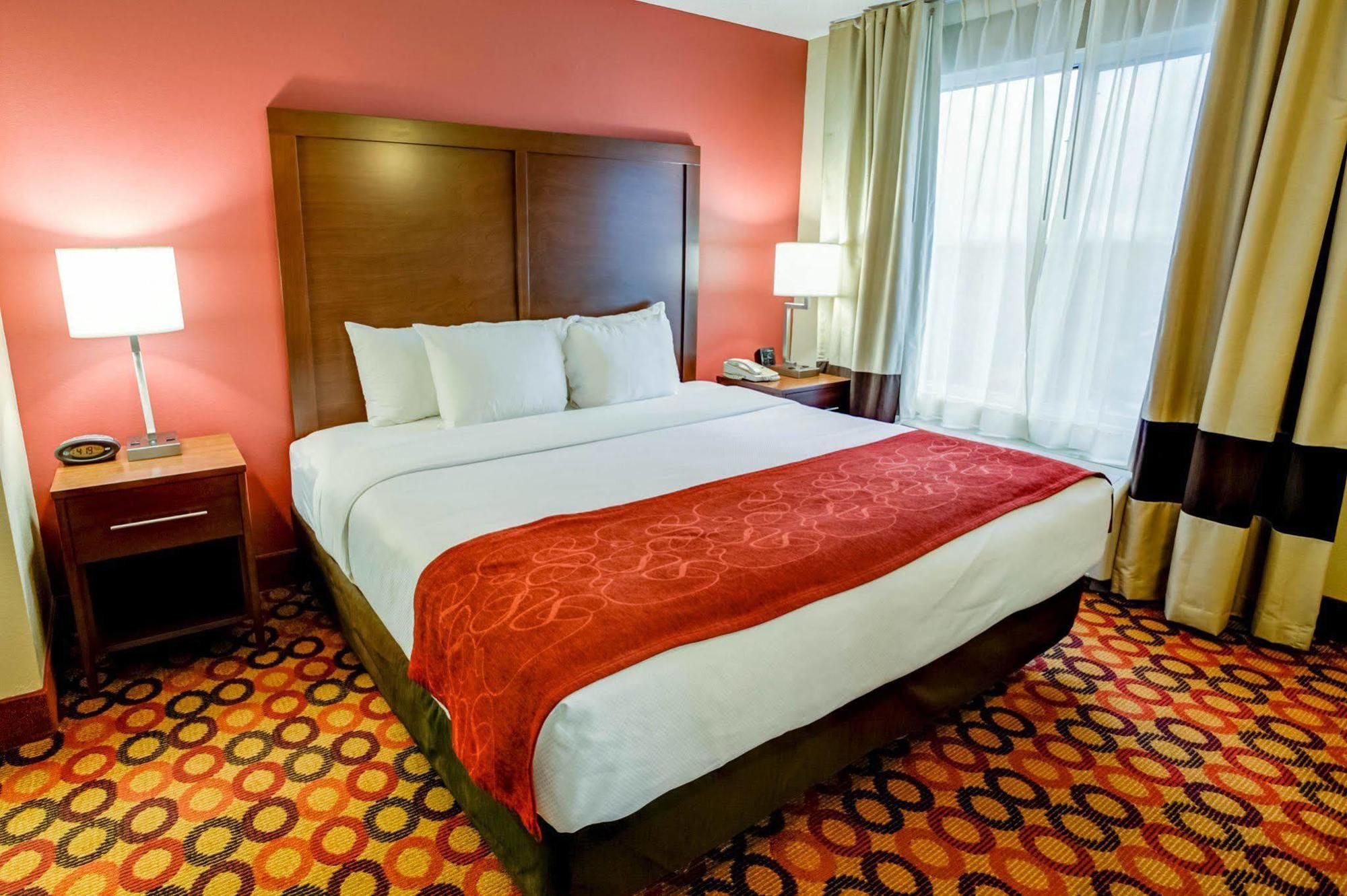 Comfort Suites Concord Mills Esterno foto